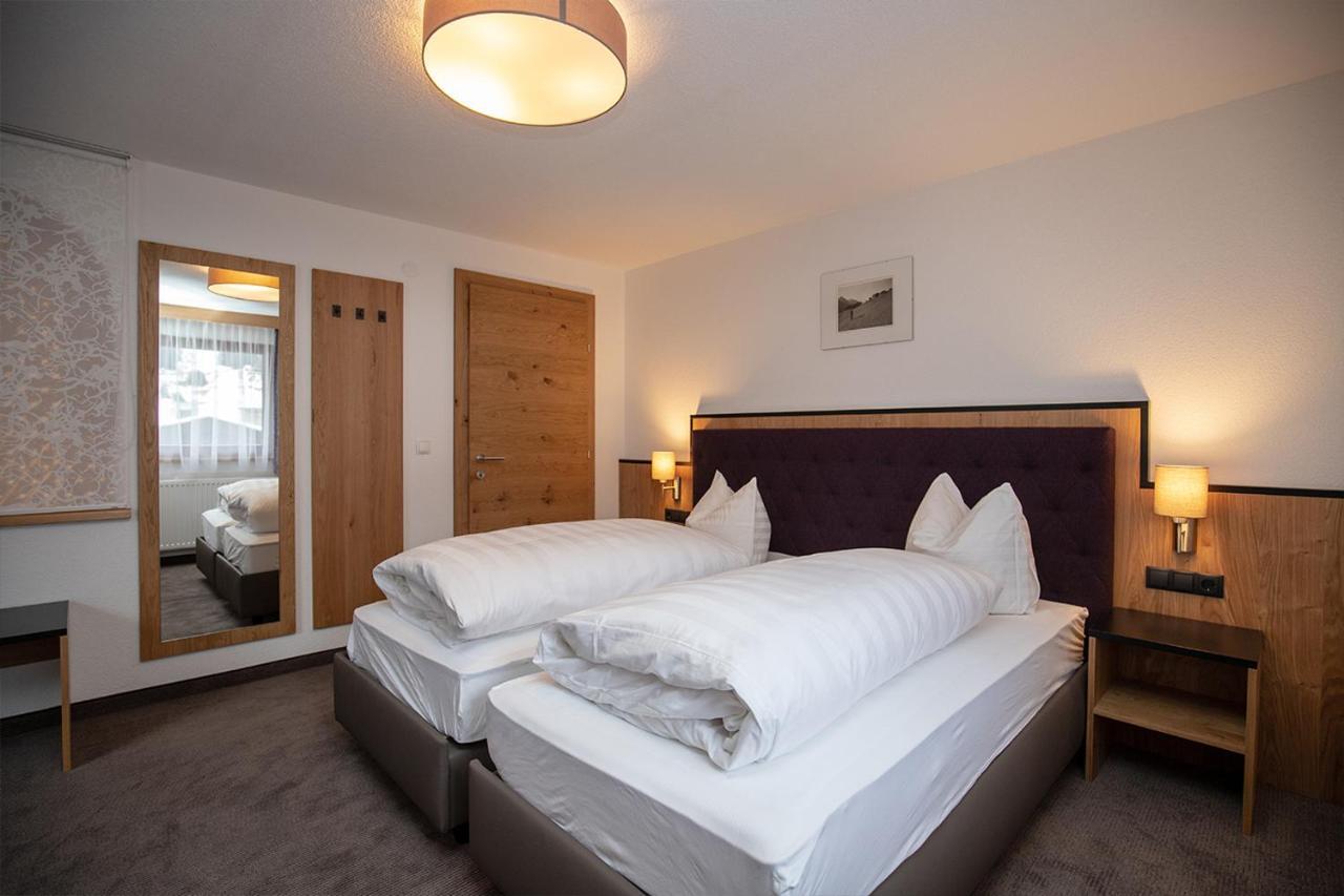 Hotel Garni Foersterheim Ischgl Extérieur photo